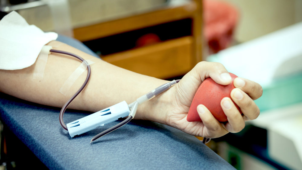 How Can Diabetics Safely Donate Blood? - The Wellthy Magazine
